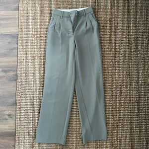 Aritzia Effortless Pant Basalt Grey